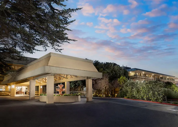 Monterey Beach Hotel, A Tribute Portfolio Hotel